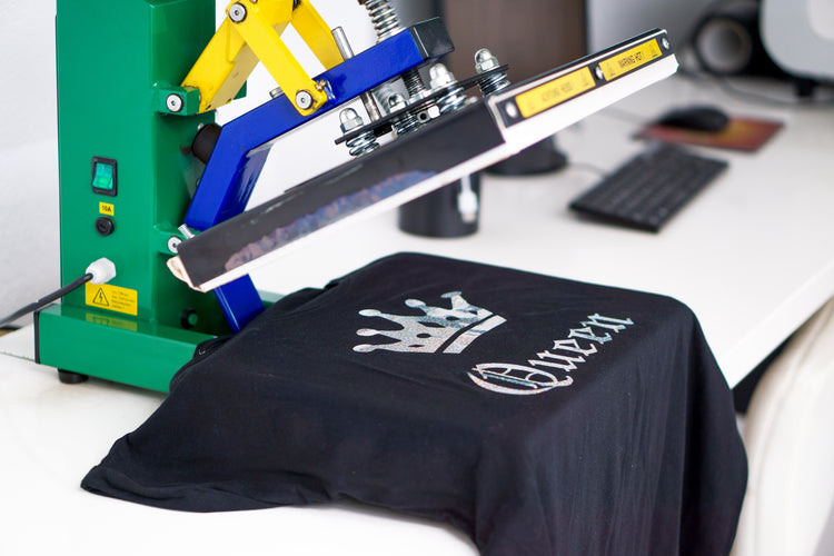 Direct-to-Film (DTF) vs. Heat Transfer Vinyl: A Showdown
